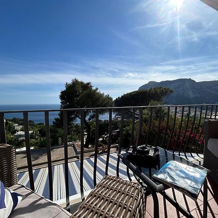 Marvelous Sea View Villa Капри Экстерьер фото