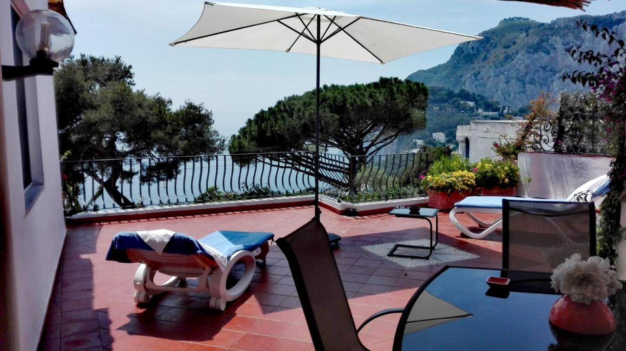 Marvelous Sea View Villa Капри Экстерьер фото