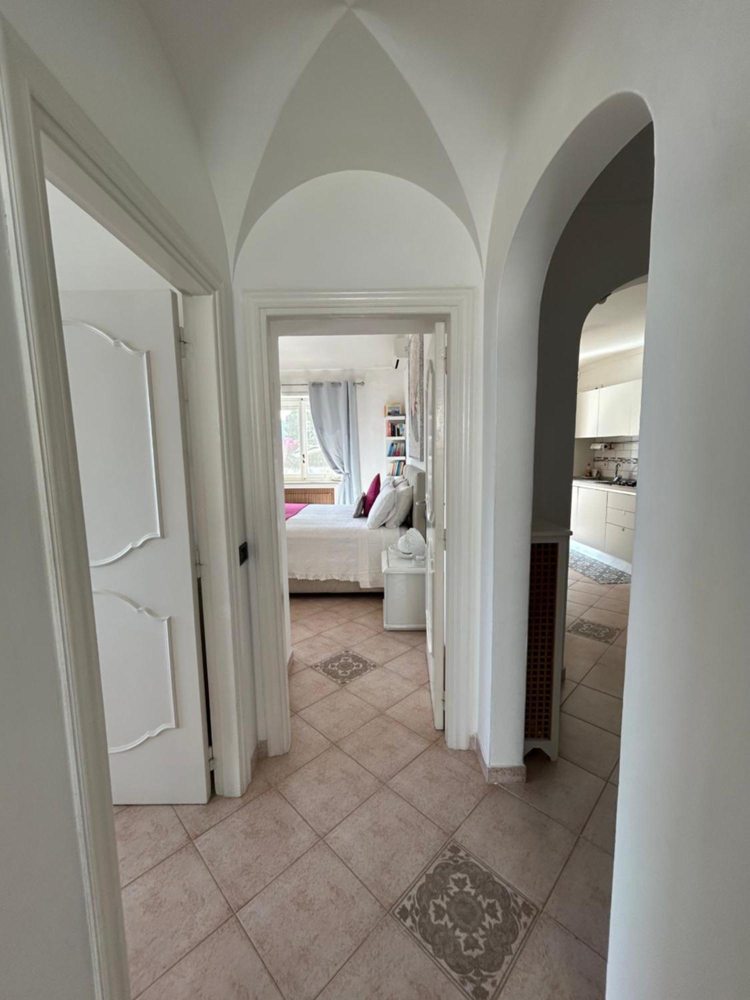 Marvelous Sea View Villa Капри Экстерьер фото